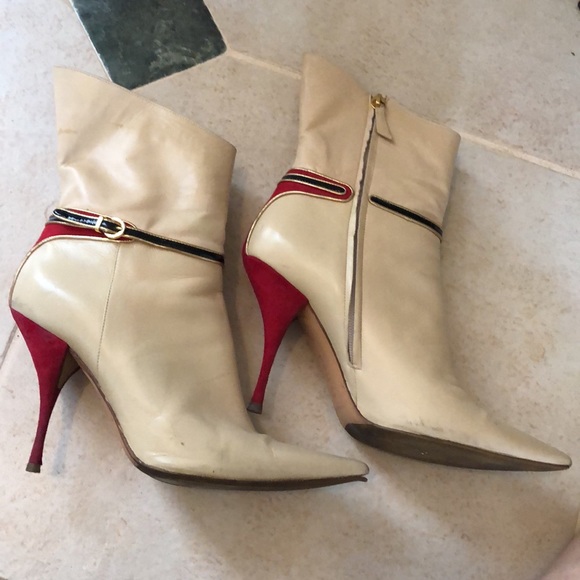 ❤️Casadei Stiletto Tan, red suede heels, gold tone/black w/patent straps booties - Picture 2 of 14